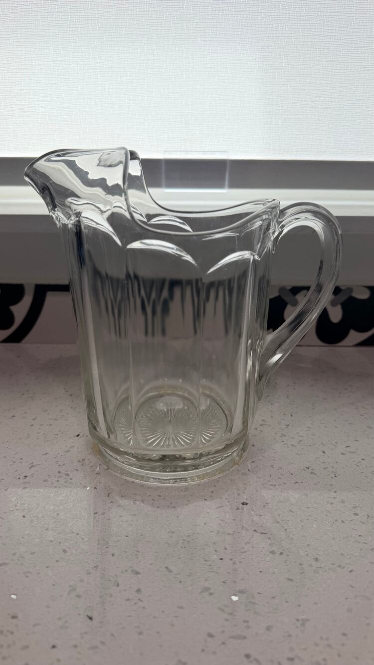 Vintage Depression Glass Water Beer Pitcher Ice Lip Colonial Panel 8” Clear